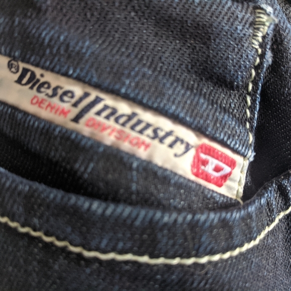 Jeans - Picture 2 of 5